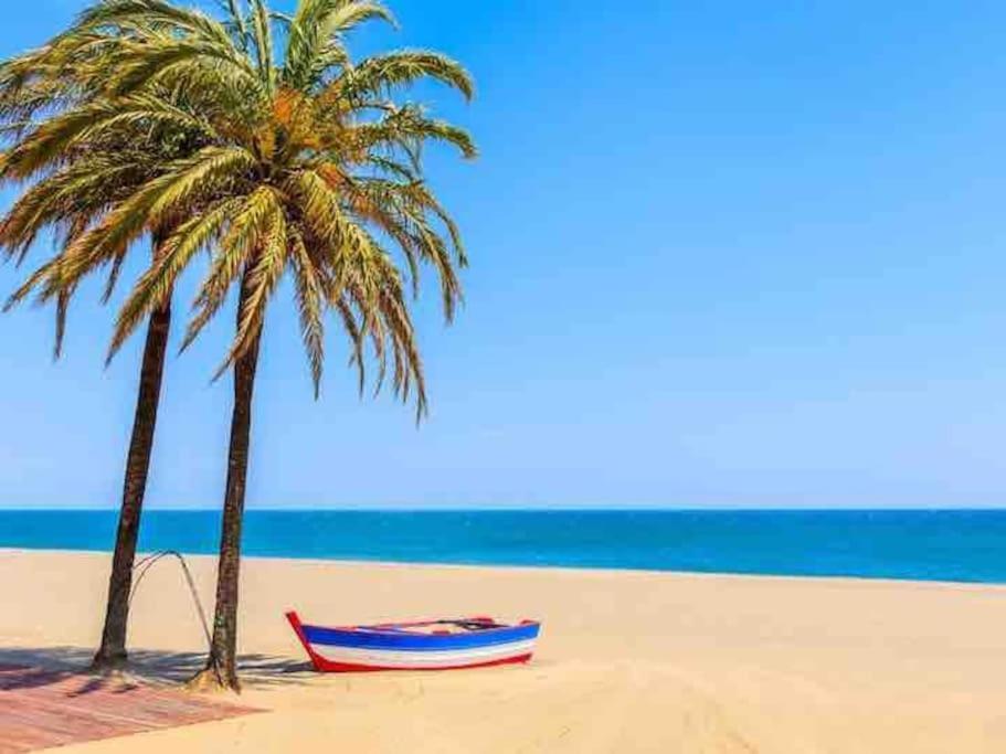 Lovely 1 Bedroom Apartment With Sea Views And Pool Estepona Buitenkant foto